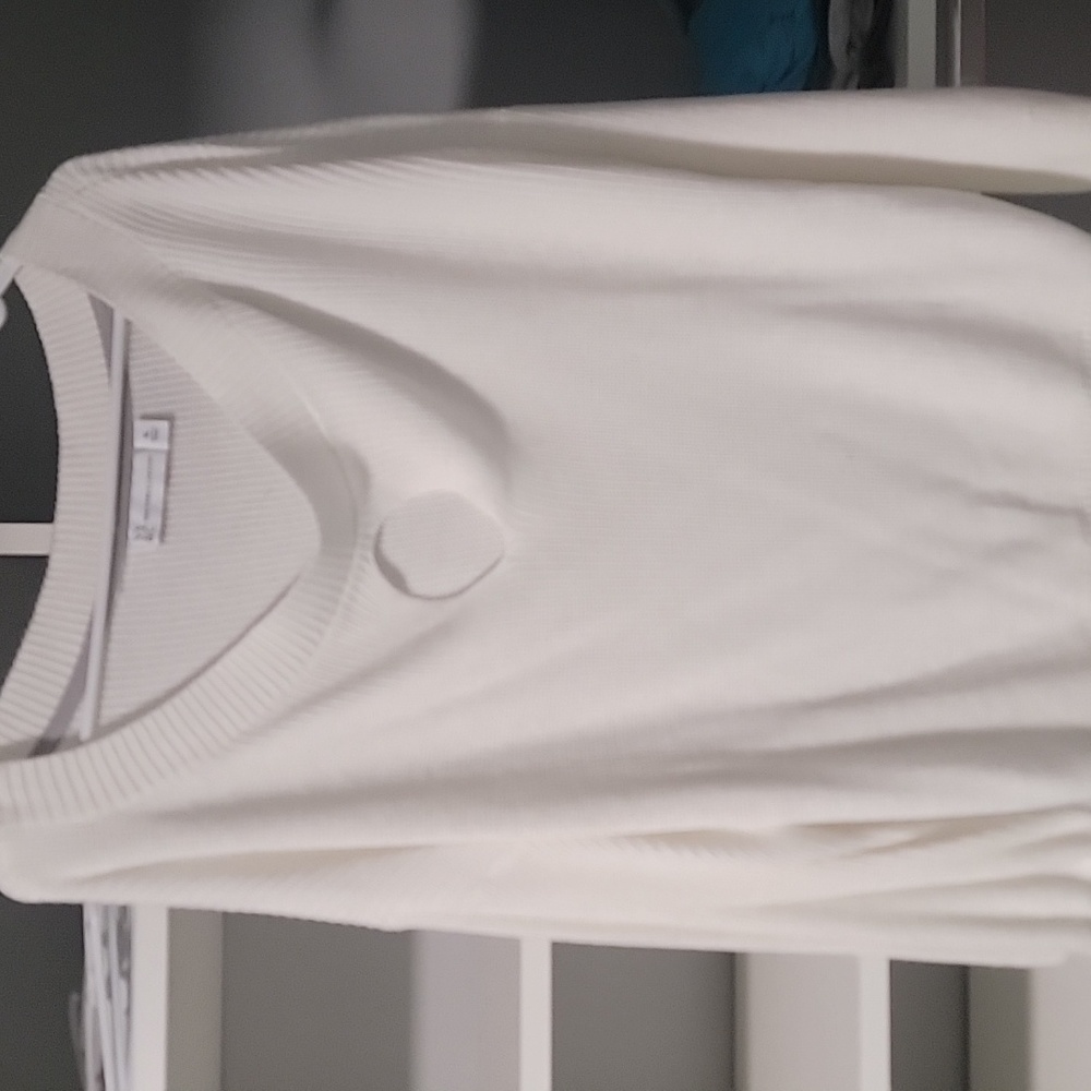 2 Sweaters - image 1